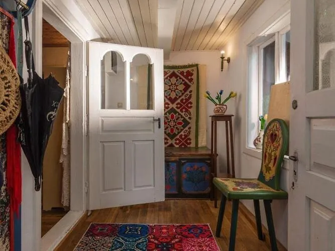 Dom wakacyjny Wooden House In Near Baltic Sea *